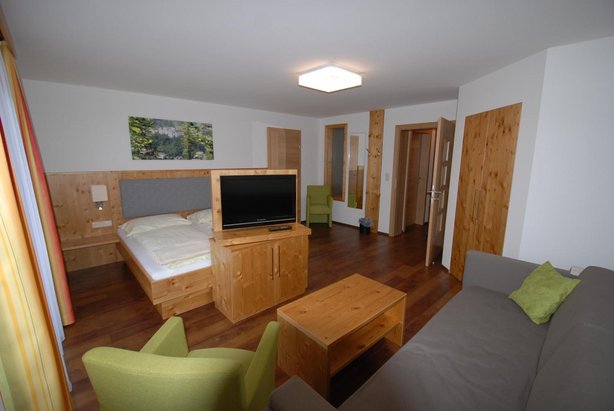 Hotel Kaeferhube Murau Εξωτερικό φωτογραφία