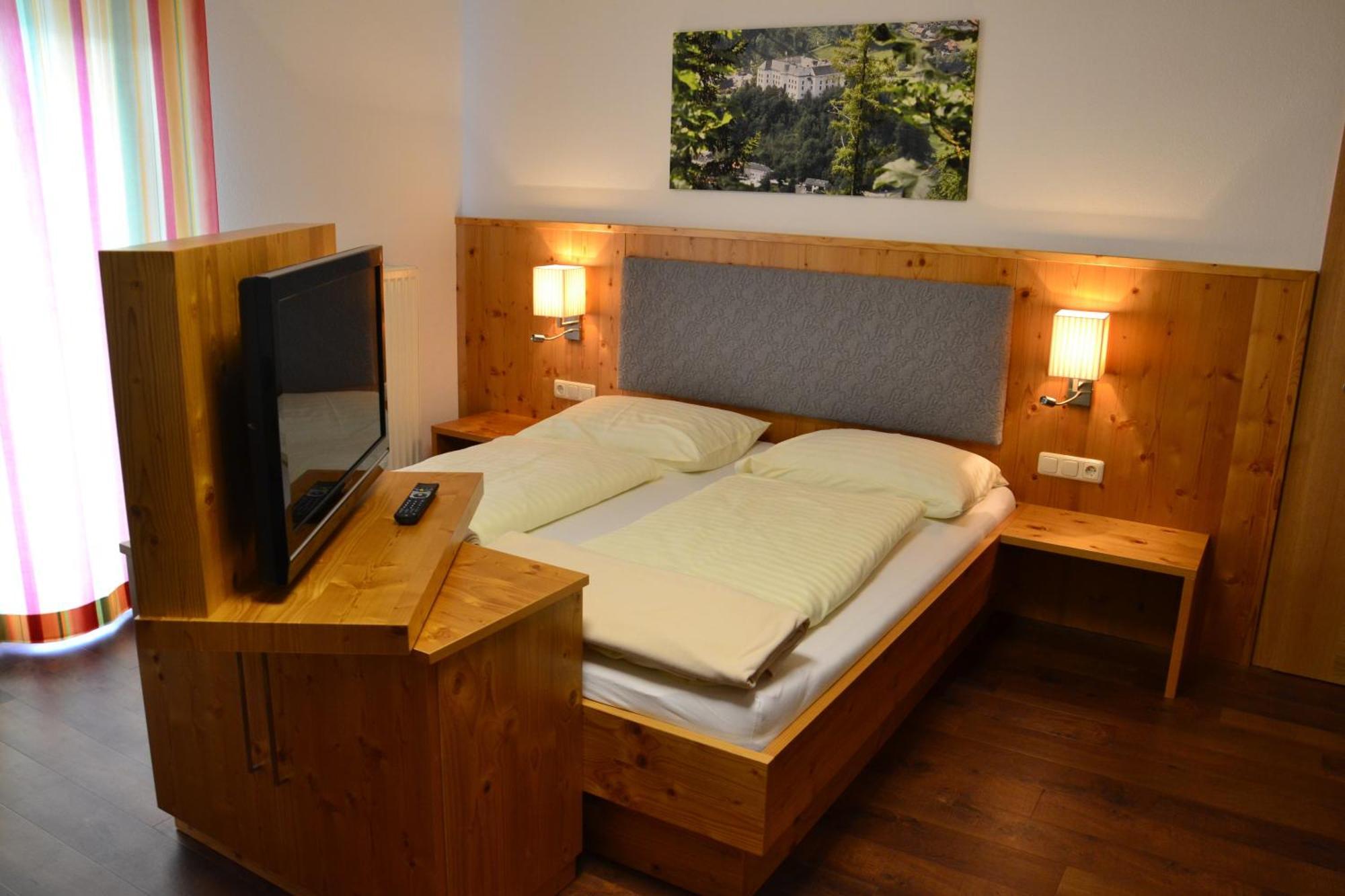 Hotel Kaeferhube Murau Εξωτερικό φωτογραφία
