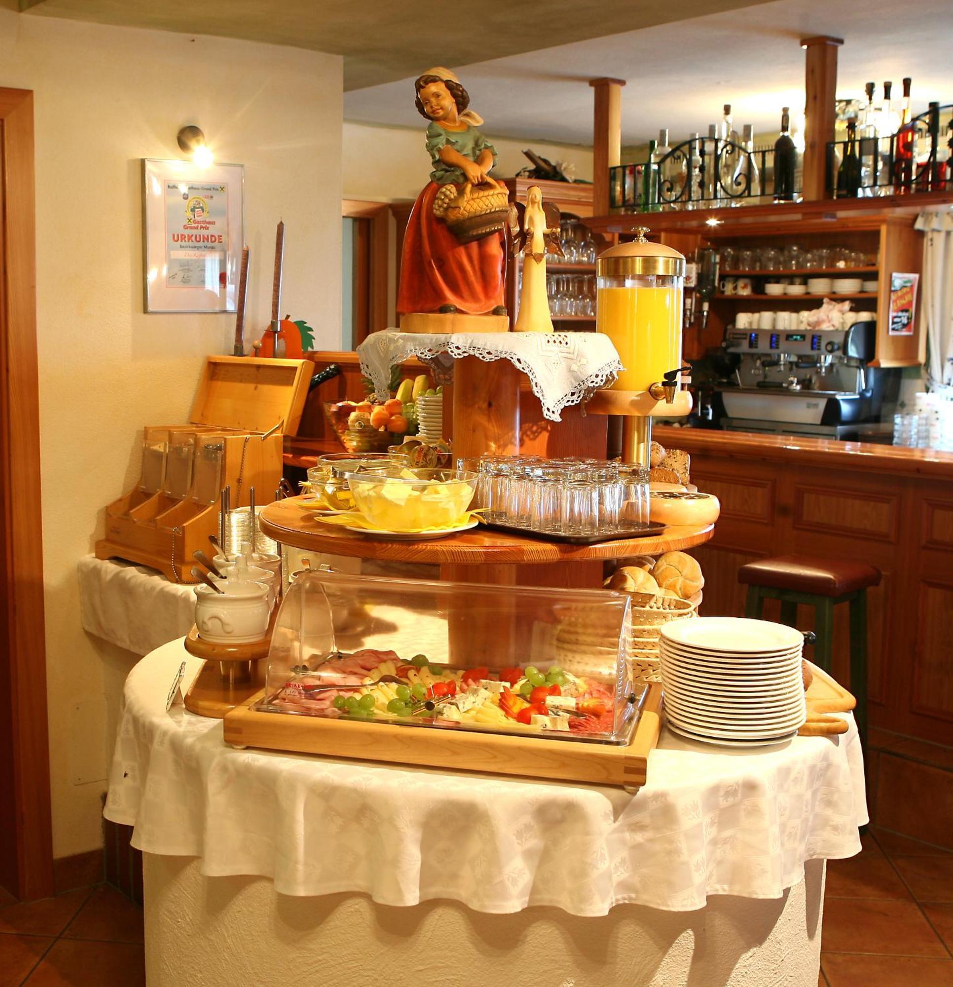 Hotel Kaeferhube Murau Εξωτερικό φωτογραφία
