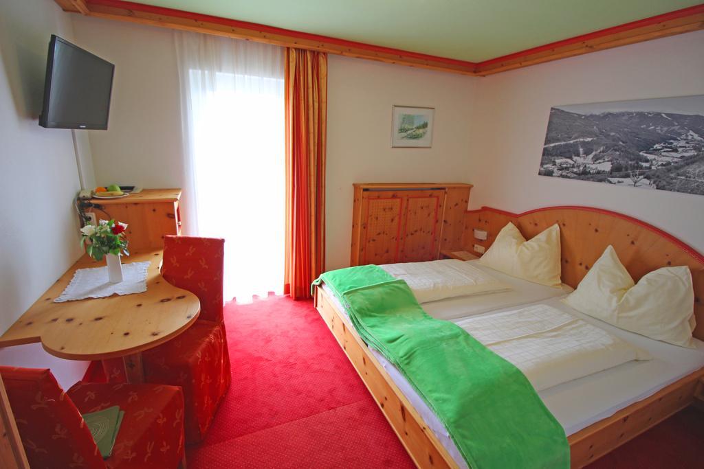 Hotel Kaeferhube Murau Δωμάτιο φωτογραφία